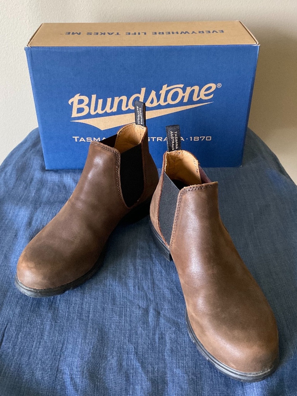 Blundstones #1970 Ankle Boots Antique Brown 7-7.5 US